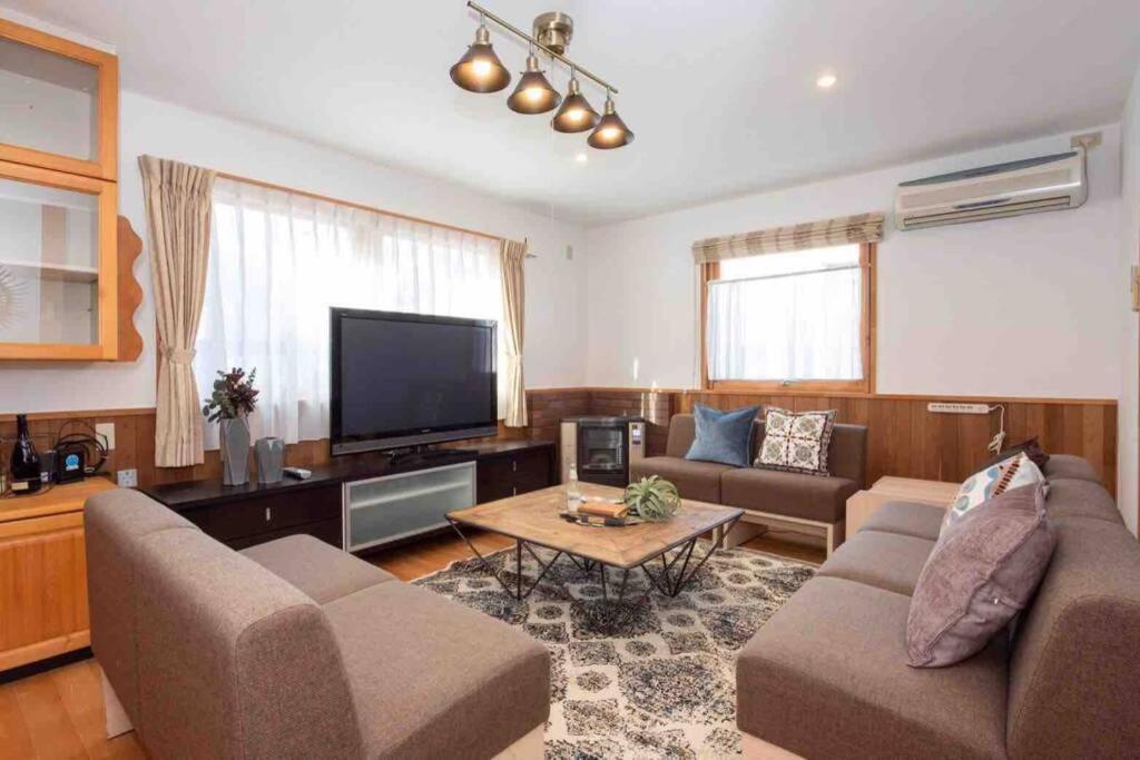 Sapporo-Asahigaoka House Apartment Exterior photo